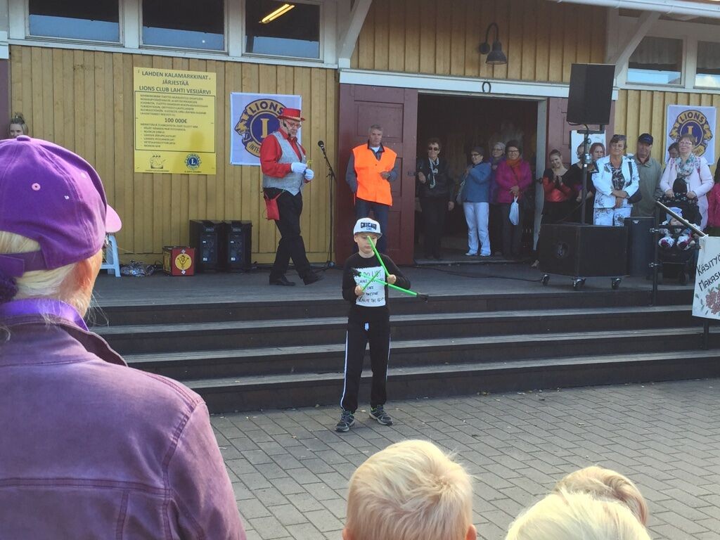 Kalamarkkinat 2015 devilstick